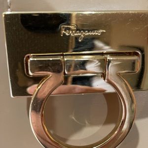 Feragamo trifolio tan shoulder bag